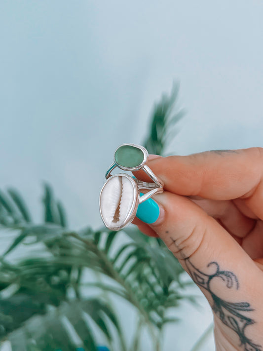 Seaglass x Cowrie double Ring (8)