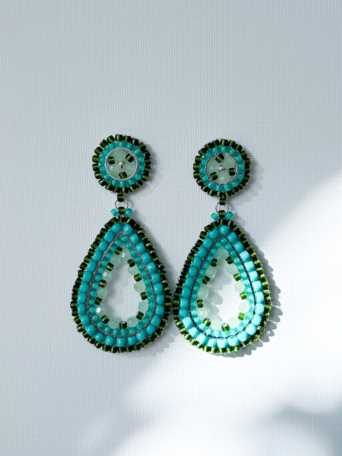 Mossy swamp- beaded earrings
