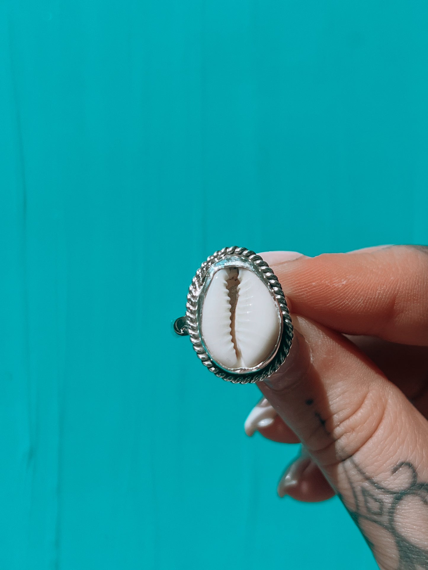 Cowrie Shell Ring (8.5)