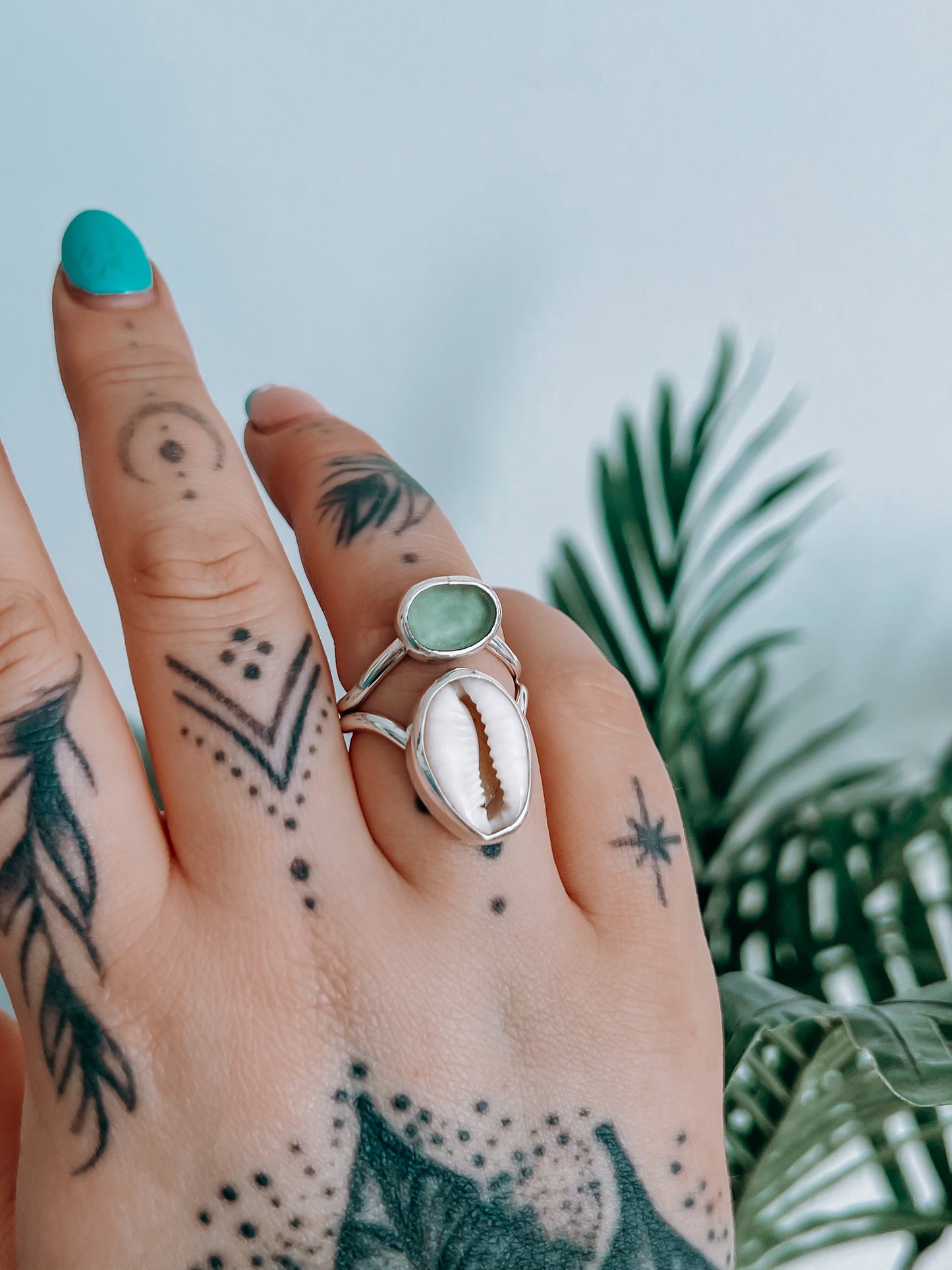 Seaglass x Cowrie double Ring (8)