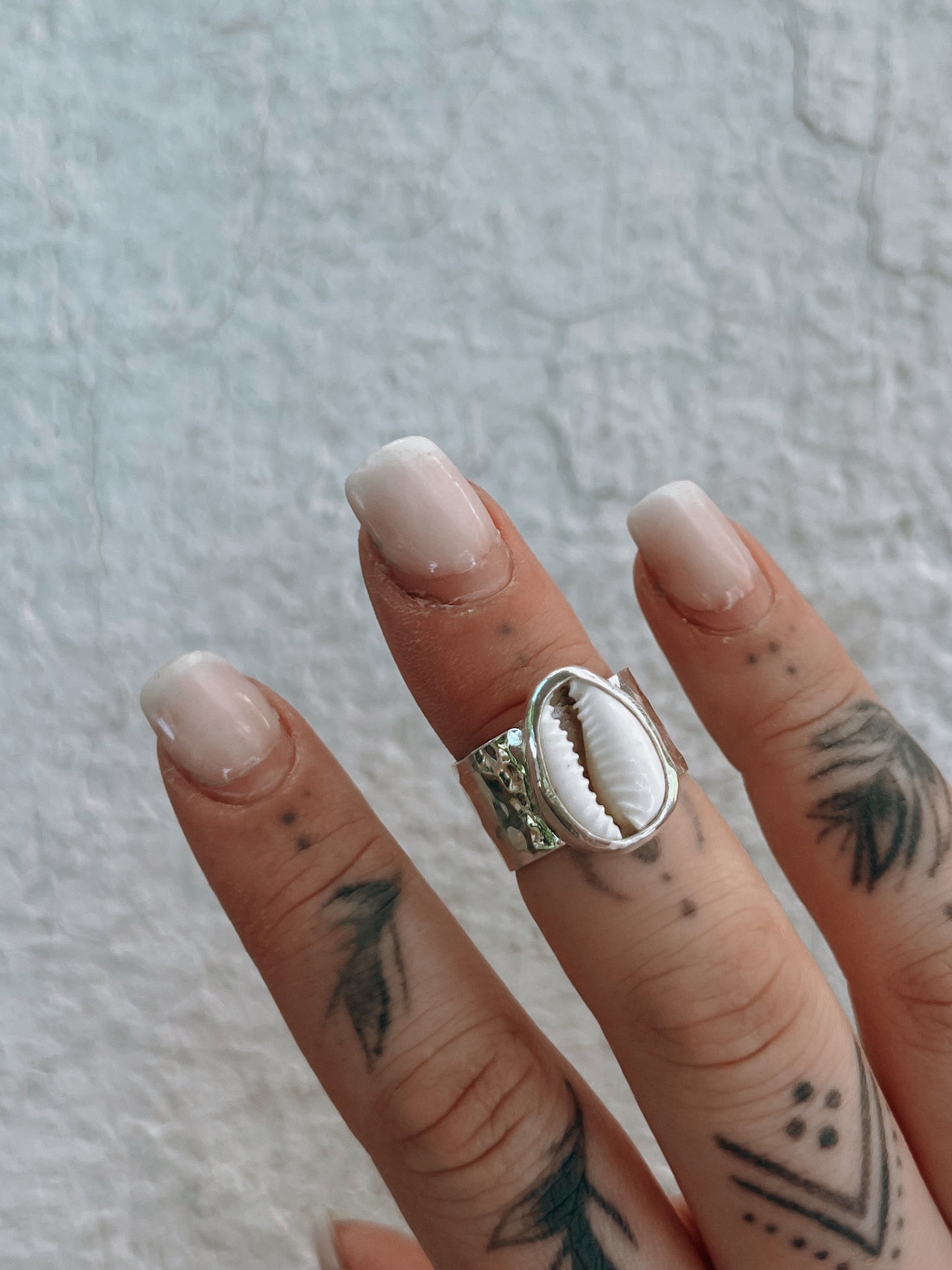 Chunky Cowrie Shell Ring (7)