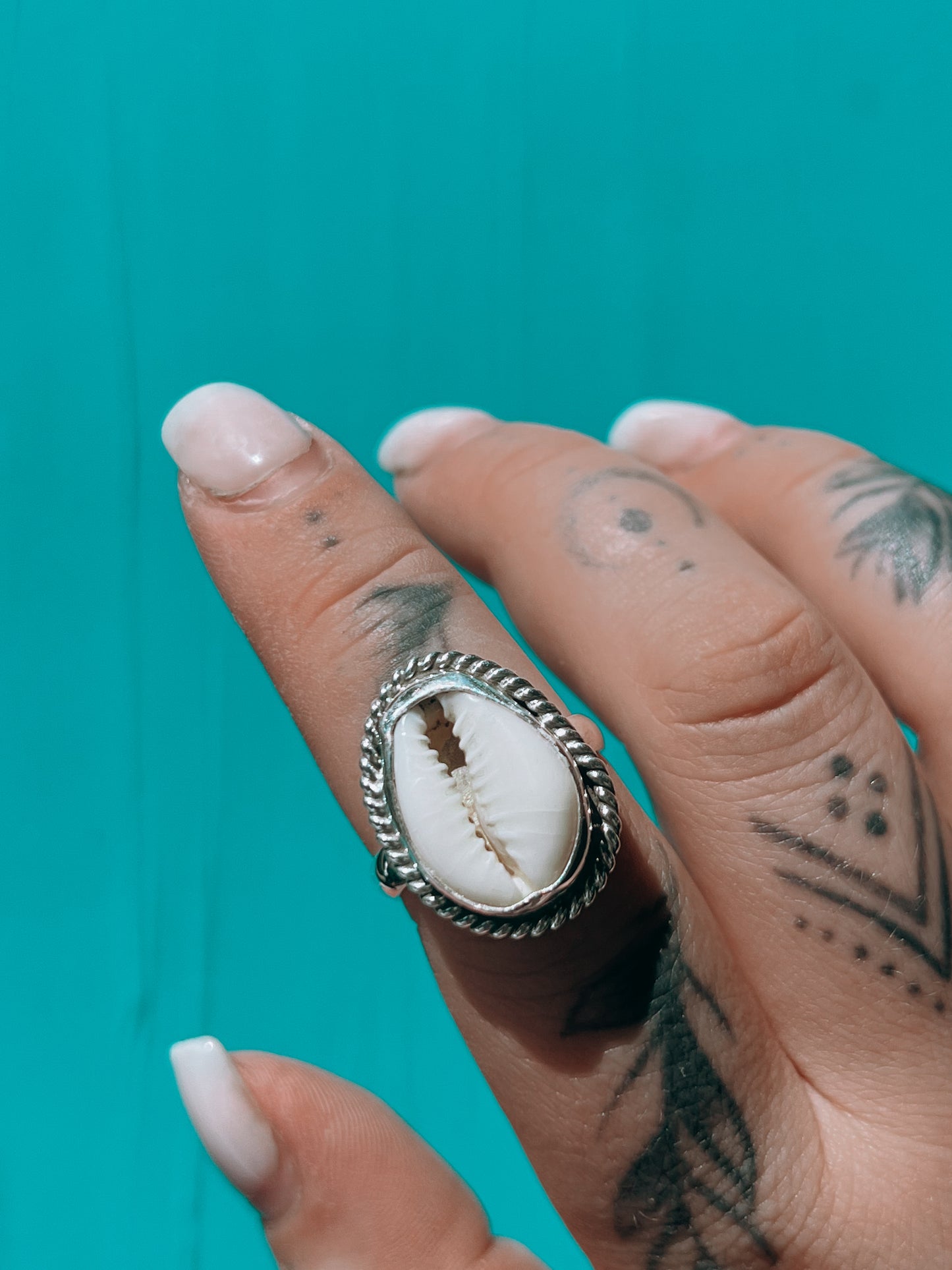 Cowrie Shell Ring (8.5)