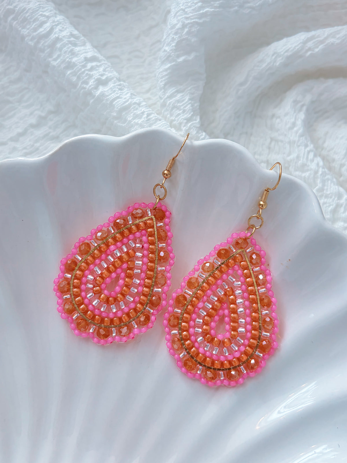 Midnight Sun - beaded earrings