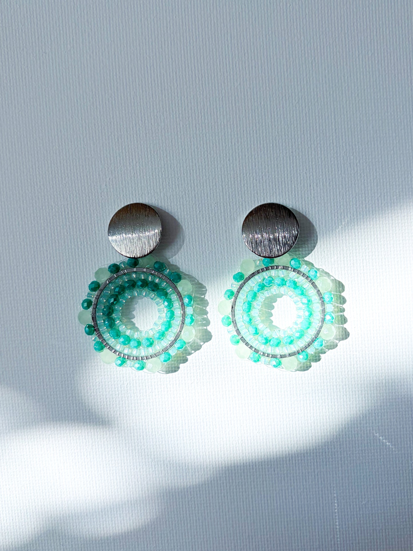 green tea - beaded earrings