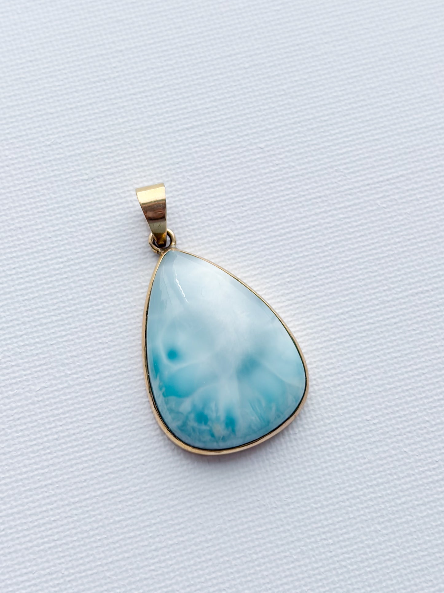 Larimar - 10ct Gold Pendant